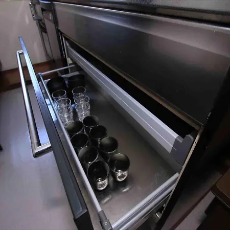 Goraku Shinfu-Kae Apartment Osaka Exterior photo